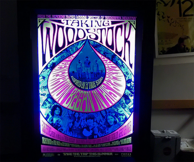 blacklight-poster-printing-08